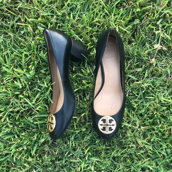 Tory Burch Shoes - Tory Burch Chelsea Pump Shoes